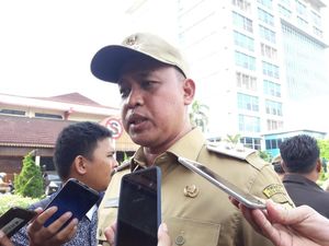 Proyek Tol Bikin Bekasi Macet, Wakil Wali Kota Minta Warga Sabar