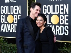 Jim Carrey Pamer Pacar 22 Tahun Lebih Muda di Golden Globe Awards 2019