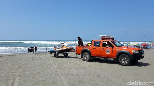 2 Hari Hilang, Wisatawan Terseret Ombak di Bantul Belum Ketemu