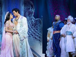 Siap Jelajahi Dunia Aladdin di Singapura? Teater Musikalnya Digelar 21 Juli