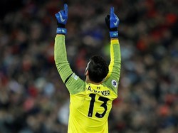 Tolak Chelsea, Alisson Pilih Liverpool karena Liga Champions