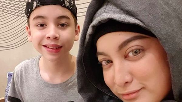 Sweet! Kedekatan Jane Shalimar dengan Putranya yang Tampan