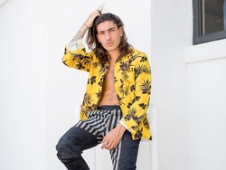 Baru-baru ini dia bahkan ikut mejeng di London Fashion Week. (Foto: Instagram @hectorbellerin)