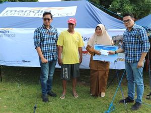 Bantuan untuk Korban Bencana Selat Sunda Bantuan untuk Korban Bencana Selat Sunda