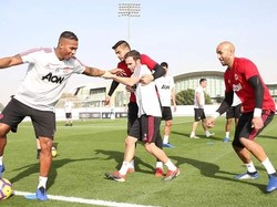 Latihan di Dubai, Apa Bagusnya Buat MU?