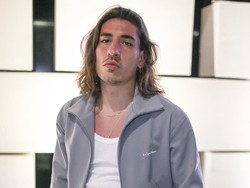 Bagaimana menurutmu gaya berbusana Bellerin? (Foto: Instagram @hectorbellerin)