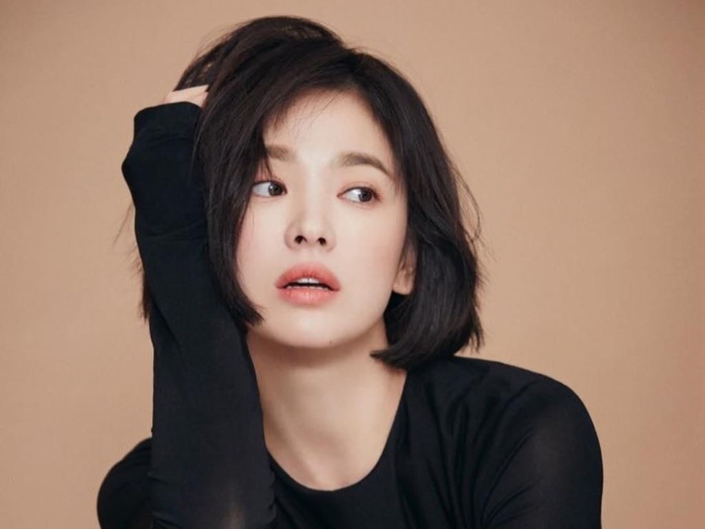Tanpa Sepengetahuan Song Hye Kyo, Song Joong Ki Ajukan Gugat Cerai