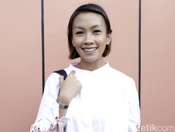 Dapat Hak Asuh, Melanie Bebaskan Anak Bertemu Angga Maliq & DEssentials