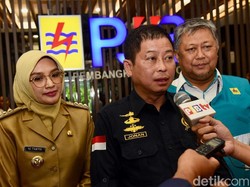 Saat Jonan Dicurhati 2.100 Rumah di Probolinggo Belum Teraliri Listrik