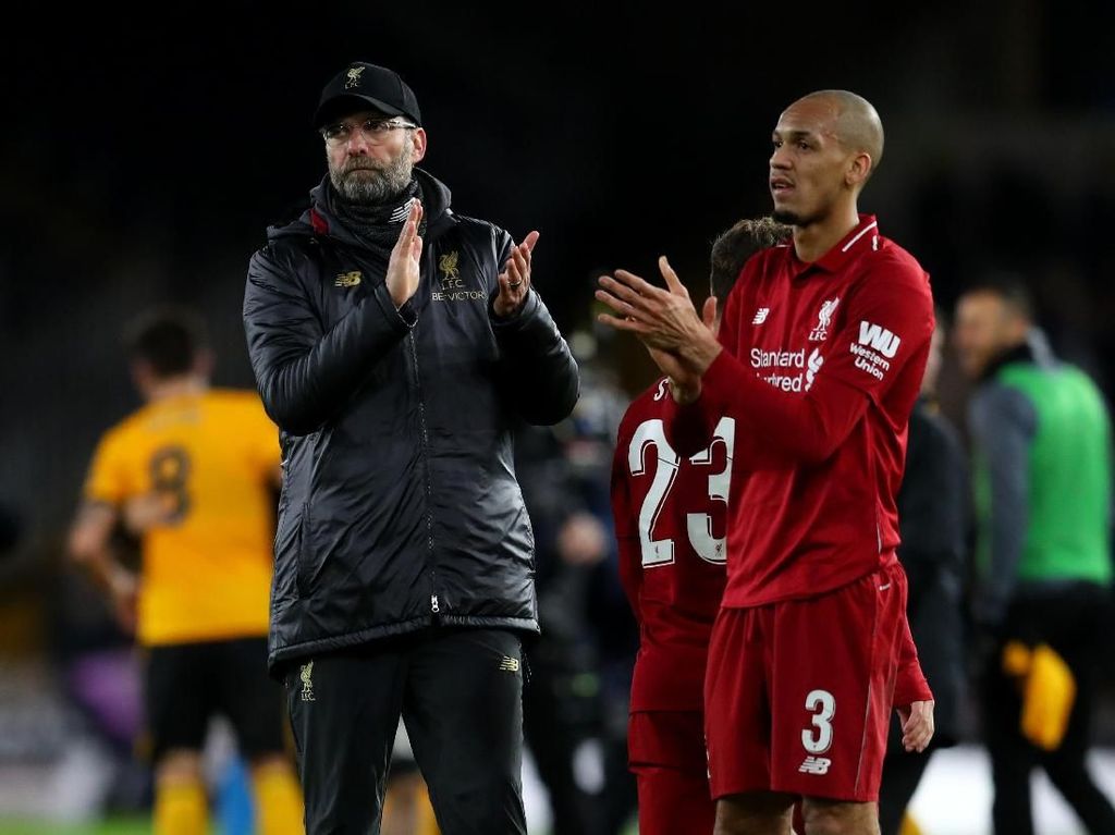 Rencana Klopp Mainkan Fabinho sebagai Bek Tengah Rencana Klopp Mainkan Fabinho sebagai Bek Tengah