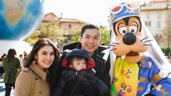 Mengintip Keseruan 9 Keluarga Artis Habiskan Liburan di Jepang