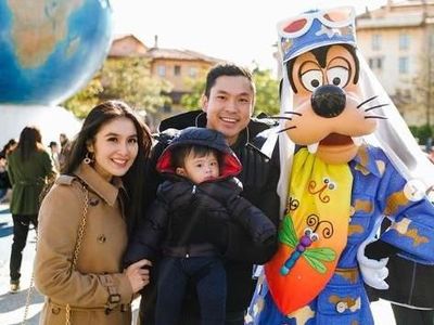 Mengintip Keseruan 9 Keluarga Artis Habiskan Liburan di Jepang