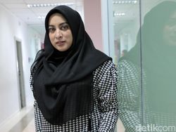 Vanessa Angel Menikah, Jane Shalimar Ragukan Kebenarannya