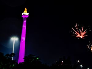 Cahaya kembang api harapan