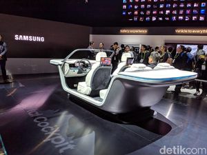 Keseruan Booth Samsung di CES 2019
