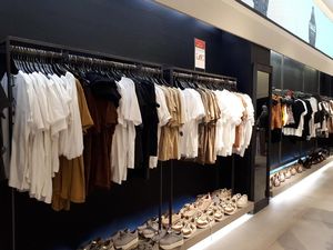 Zara Diskon Hingga 50%, T-shirt Mulai dari Rp 89 Ribu