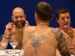 Restoran Nudis Pertama di Paris Gulung Tikar