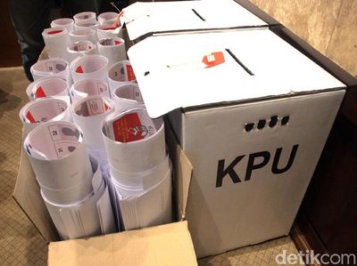 Kotak Kardus Hingga Surat Suara Dibahas DPR Bersama KPU-Bawaslu