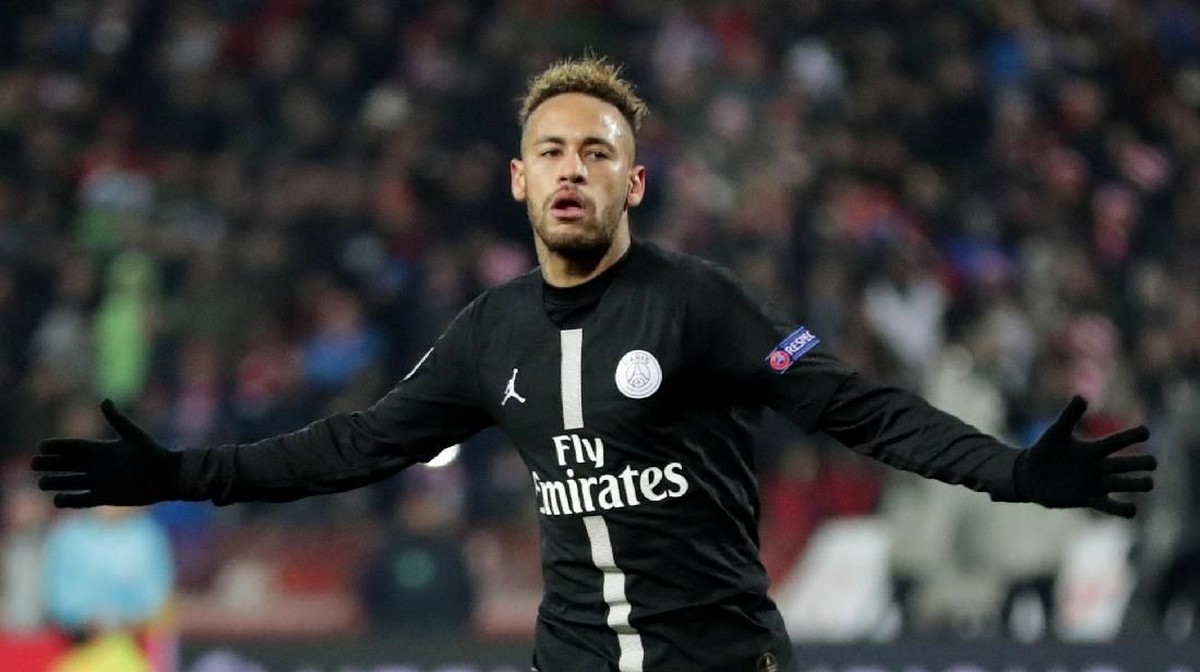 Neymar ditegaskan bahagia di Paris Saint-Germain (Foto: Marko Djurica/Reuters)