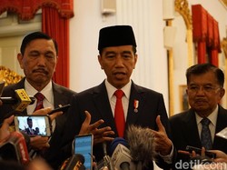 Tegaskan Hubungan Manis dengan Anies, Jokowi Dinilai Cari Suara
