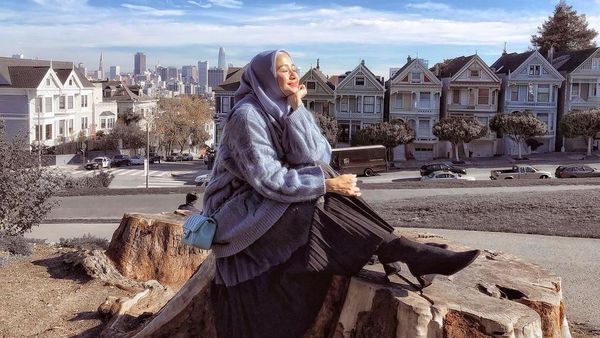 Gaya Cantik Laudya Cynthia Bella Jalan-Jalan Ke Jepang Hingga Amerika