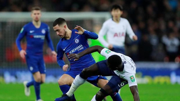 Eden Hazard sempat ditempatkan sebagai false nine di laga ini.