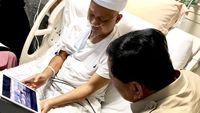 Momen Ustaz Arifin Ilham Tunjukkan Video Berkuda ke Prabowo
