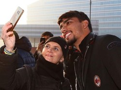 Paqueta tiba di AC Milan pada awal pekan ini. Dia sudah merampungkan kontraknya usai dibeli dari Flamengo beberapa pekan lalu. (Instagram @acmilan)