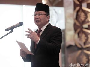Willem Rampangilei: Tak Masalah Kepala BNPB Dijabat TNI Aktif Willem Rampangilei: Tak Masalah Kepala BNPB Dijabat TNI Aktif