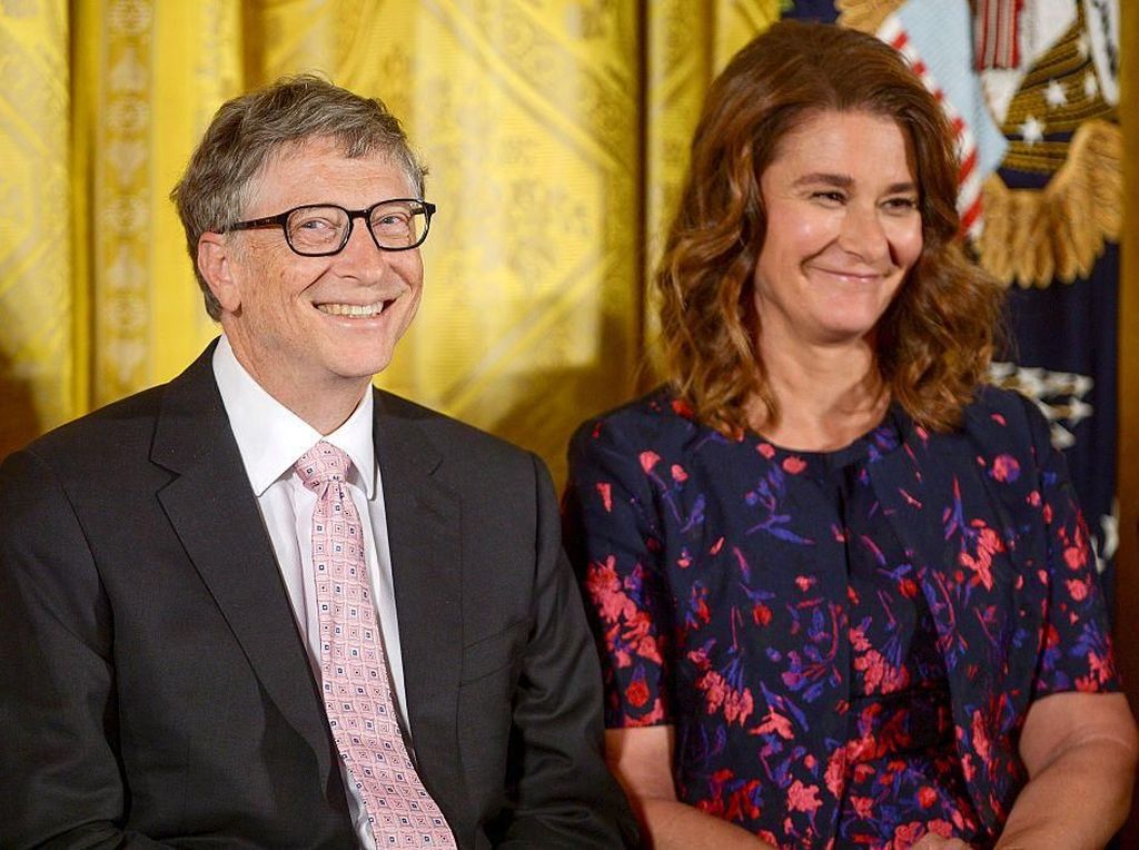Bill Gates Dikabarkan Menjalin Pernikahan Tanpa Cinta Bill Gates Dikabarkan Menjalin Pernikahan Tanpa Cinta