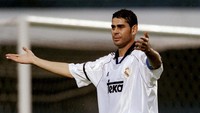 Tiga kali Hierro bikin hat-trick dalam kariernya di Real Madrid yakni pada tahun 1991, 1992, dan 2002. Foto: Shaun Botterill/All Sport