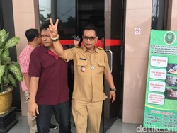 Bupati Mojokerto Akhirnya Copot Jabatan Kades Pendukung Sandiaga