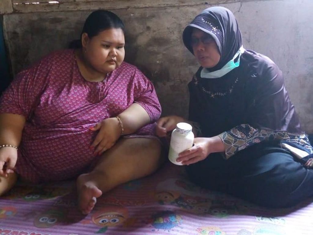 Belum 3 Bulan Turun 25 Kg, Apa Rahasia Selvia? Belum 3 Bulan Turun 25 Kg, Apa Rahasia Selvia?