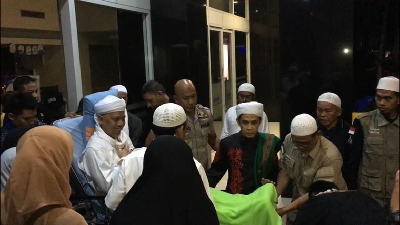 Berobat ke Malaysia, Arifin Ilham Terbang Pakai Jet Pribadi
