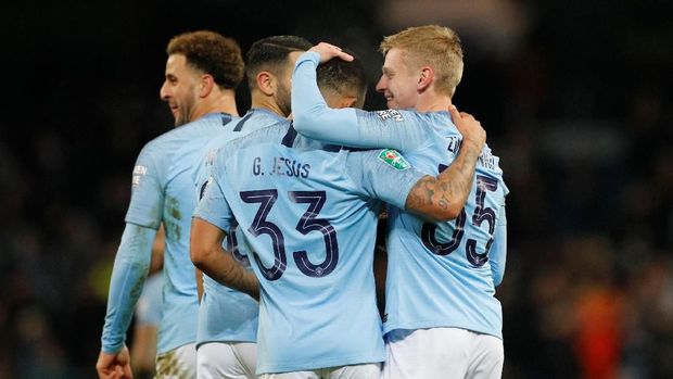 Guardiola Harap Pemain Man City Tak Kepo kepada Liverpool