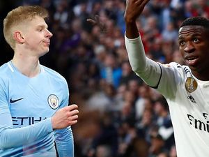 Dua Gol Indah Tercipta Malam Tadi, Mana Lebih Keren?