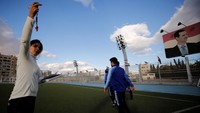 Jannoud berhasil membawa klub yang diasuhnya promosi ke liga utama Suriah. (Foto: Omar Sanadiki/Reuters)