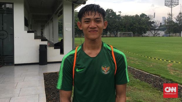Firza Andika jadi pemain baru yang gabung pada Kamis.