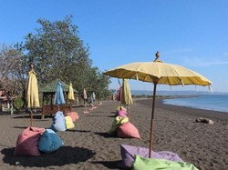 Libur Akhir Pekan, Wisata Halal ke Pantai Syariah di Banyuwangi