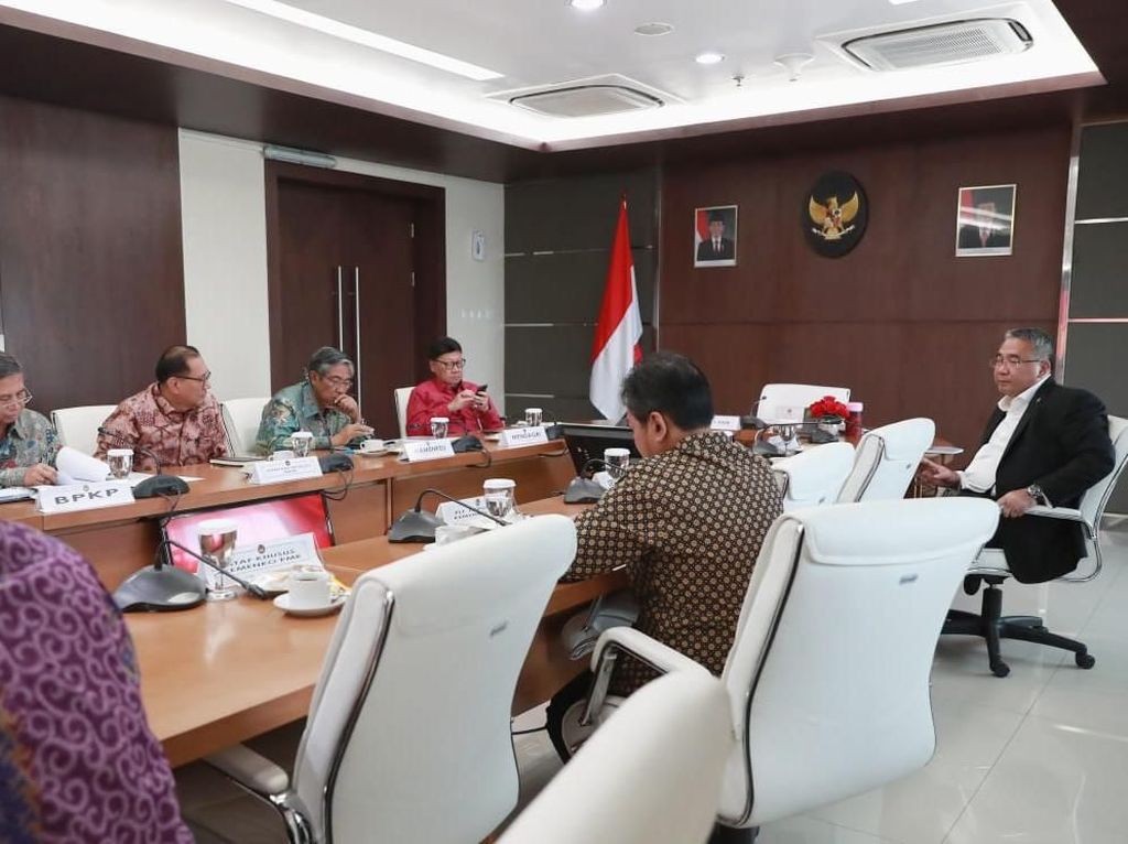 Mendes Janji Tingkatkan Pendapatan Pendamping Lokal Desa Mendes Janji Tingkatkan Pendapatan Pendamping Lokal Desa