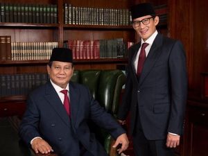 BPN Tanggapi Jokowi: Prabowo-Sandi Kenakan Jas karena Pemilu Forum Resmi BPN Tanggapi Jokowi: Prabowo-Sandi Kenakan Jas karena Pemilu Forum Resmi