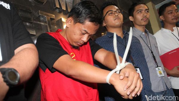 Tangan Diikat, Ini Tersangka Penyebar Hoax Surat Suara Tercoblos