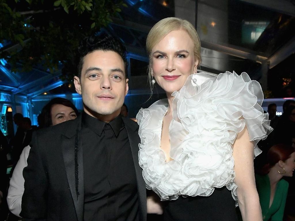 Saat Rami Malek Dicueki Nicole Kidman di Panggung Golden Globes 2019 Saat Rami Malek Dicueki Nicole Kidman di Panggung Golden Globes 2019