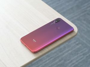 Nasib Redmi Note 7 Pro yang Harus Mengalah pada Xiaomi Mi 9