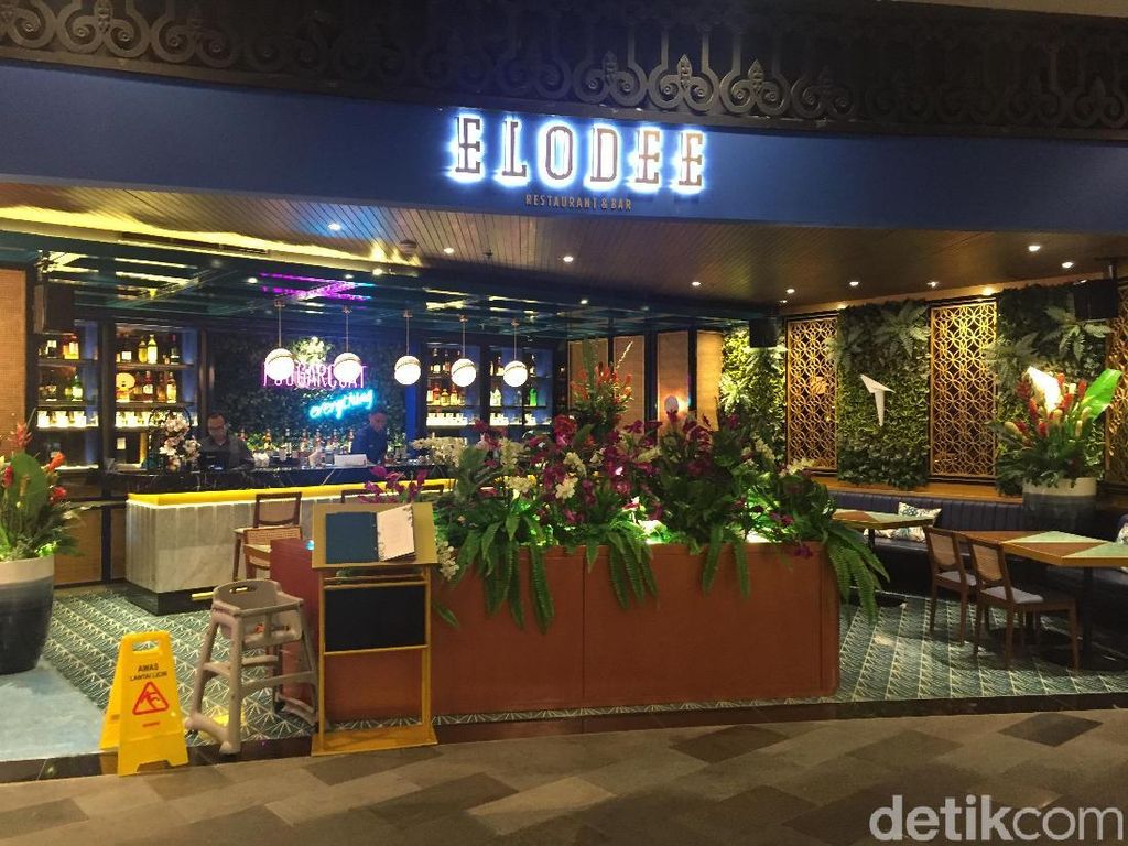 Bersantap di Restoran Elodee Gandaria City, Serasa di Taman Bunga Eksotis Bersantap di Restoran Elodee Gandaria City, Serasa di Taman Bunga Eksotis