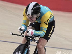 Beragam Ekspresi Perjuangan Pebalap di Kejuaraan Asia Balap Sepeda