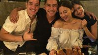 Gaya Kece Kenang Mirdad, Kakak Naysila Mirdad Saat Makan Bareng Keluarga