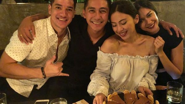 Gaya Kece Kenang Mirdad, Kakak Naysila Mirdad Saat Makan Bareng Keluarga