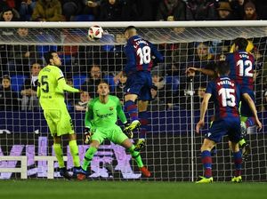 Hasil Copa del Rey: Tanpa Messi-Suarez, Barcelona Dikalahkan Levante Hasil Copa del Rey: Tanpa Messi-Suarez, Barcelona Dikalahkan Levante