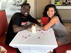 Romantis! Pria Ini Ajak Pacarnya Candle Light Dinner di KFC